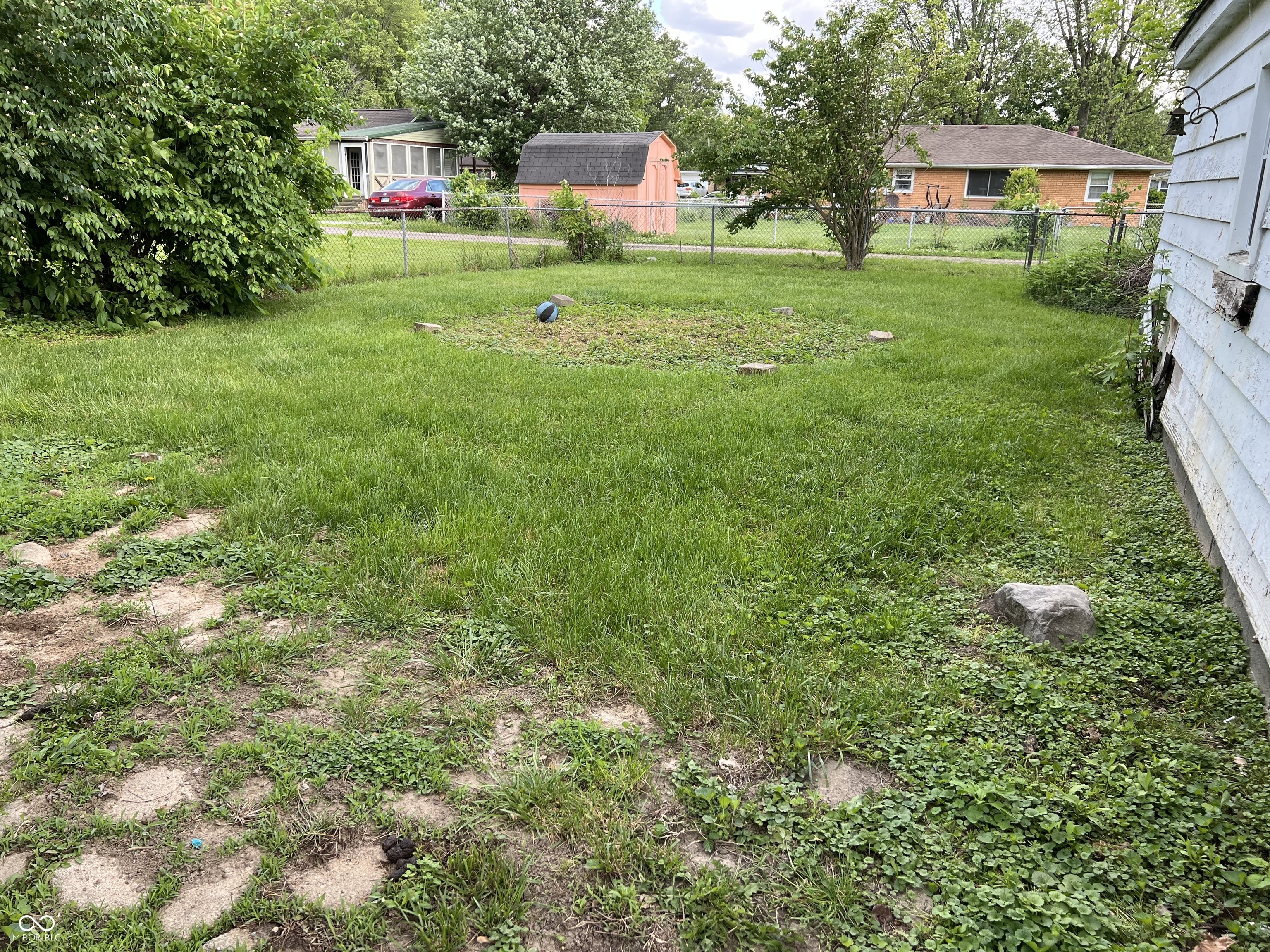 207 East Plum Street Anderson, IN 46012 - Photo 18 of 19