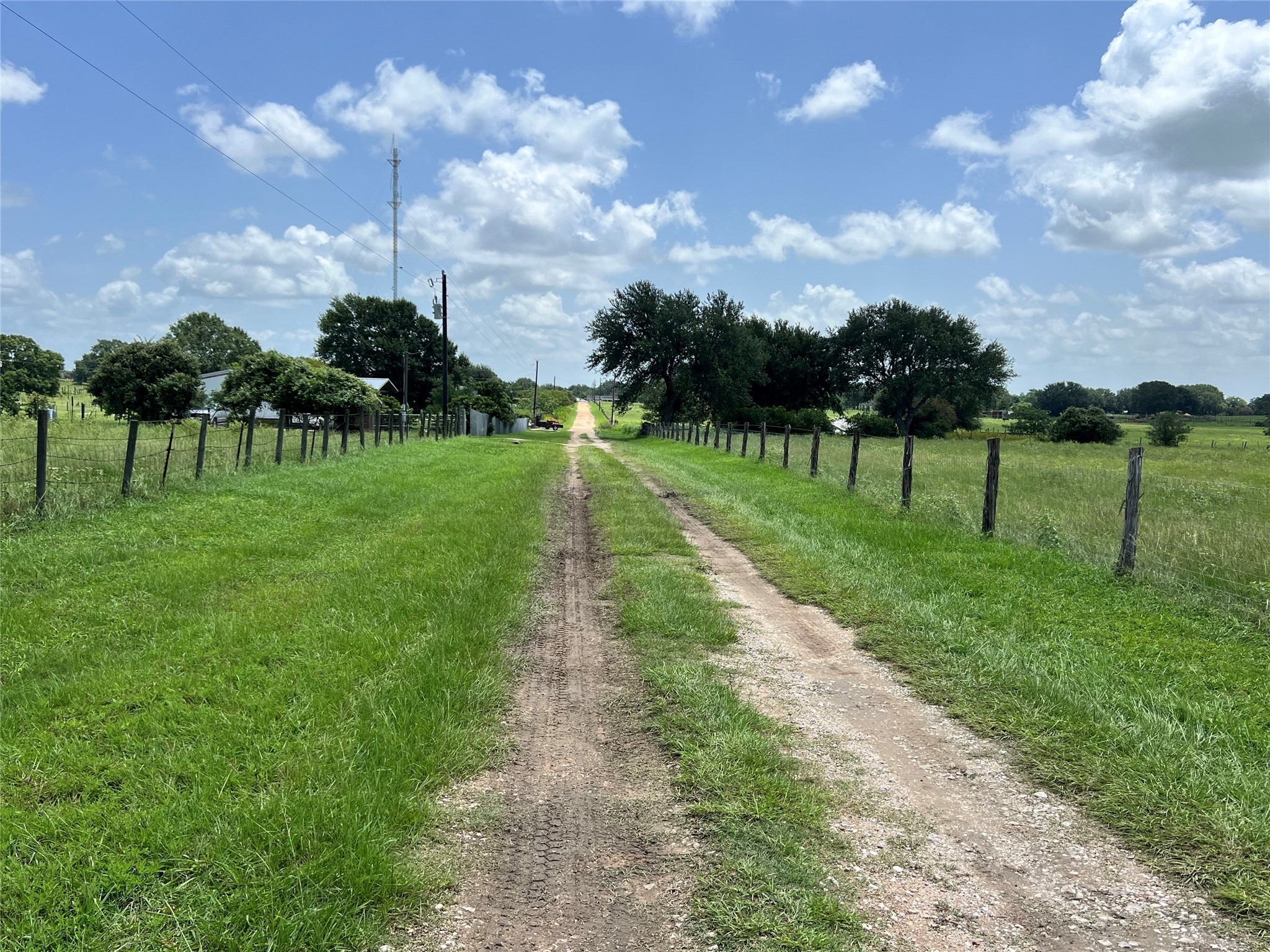 20573 Fontenot Lane Hempstead, TX 77445 - Photo 7 of 36 a view of an outdoor space and yard