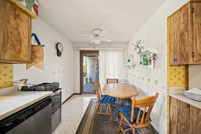 $125,000 | 5811 36th Ave Court, Moline, IL 61265