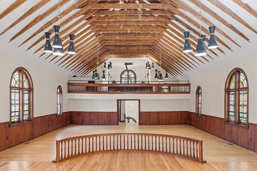 19 Walnut Street Maynard, MA 01754 - Photo 14 of 18