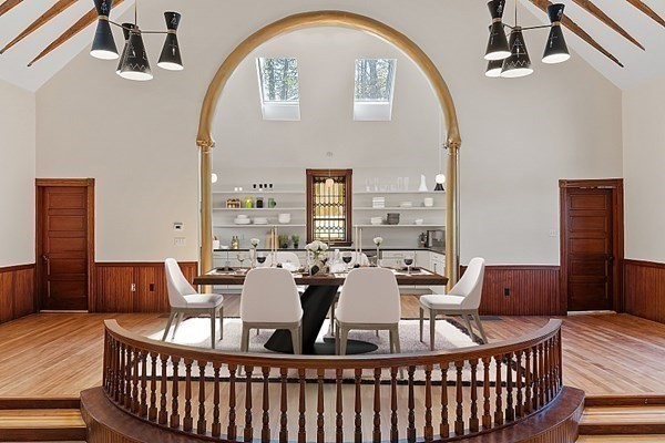 19 Walnut Street Maynard, MA 01754 - Photo 3 of 18