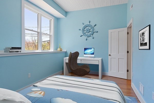 19 Walnut Street Maynard, MA 01754 - Photo 9 of 18