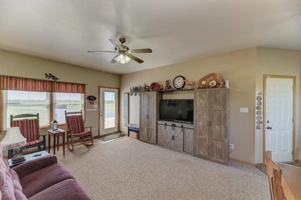 1700 Scully Road Dwight, IL 60420 - Photo 21 of 47 Gallery Image 21