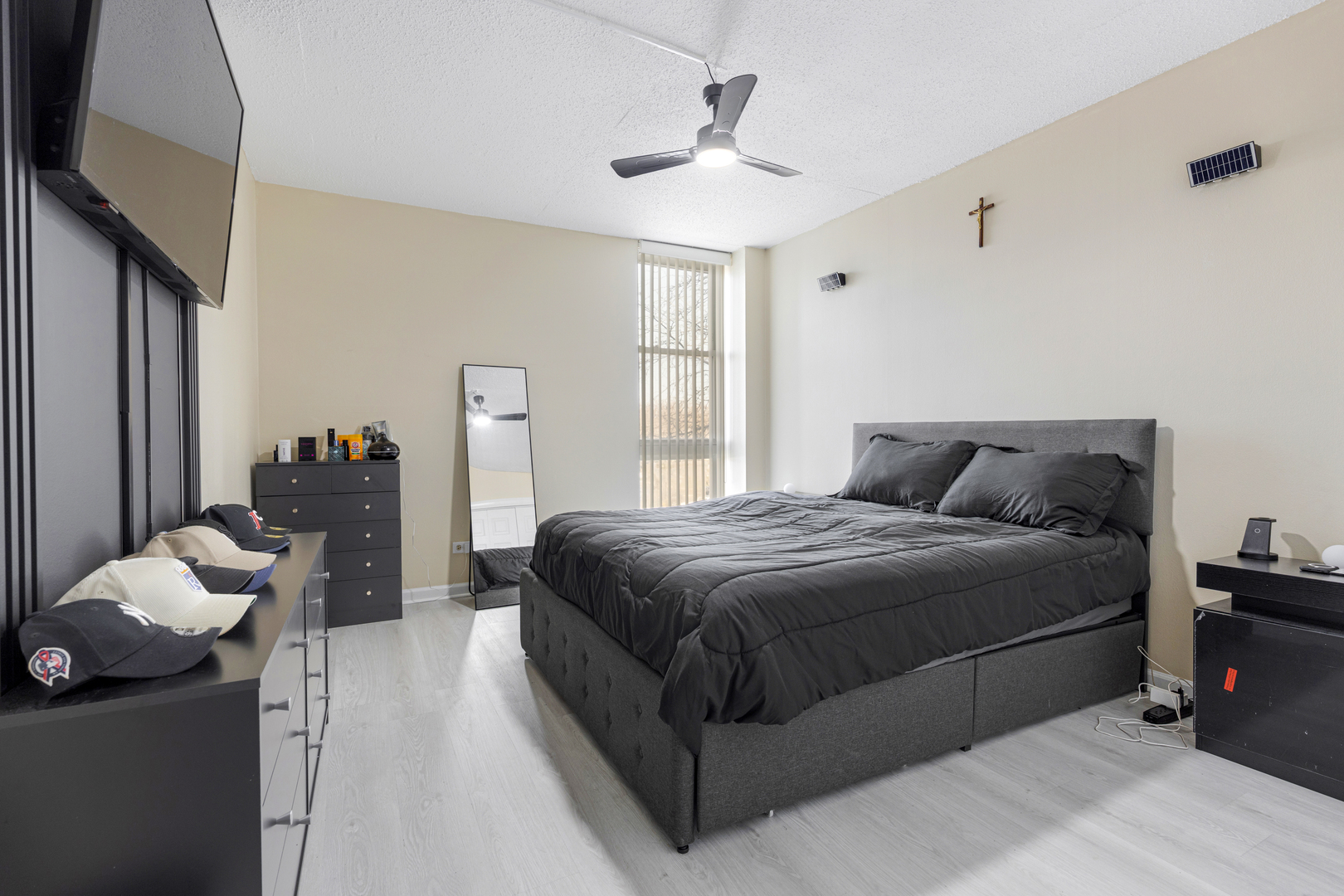1043 South York Road, Unit 209 Bensenville, IL 60106 - Photo 13 of 21