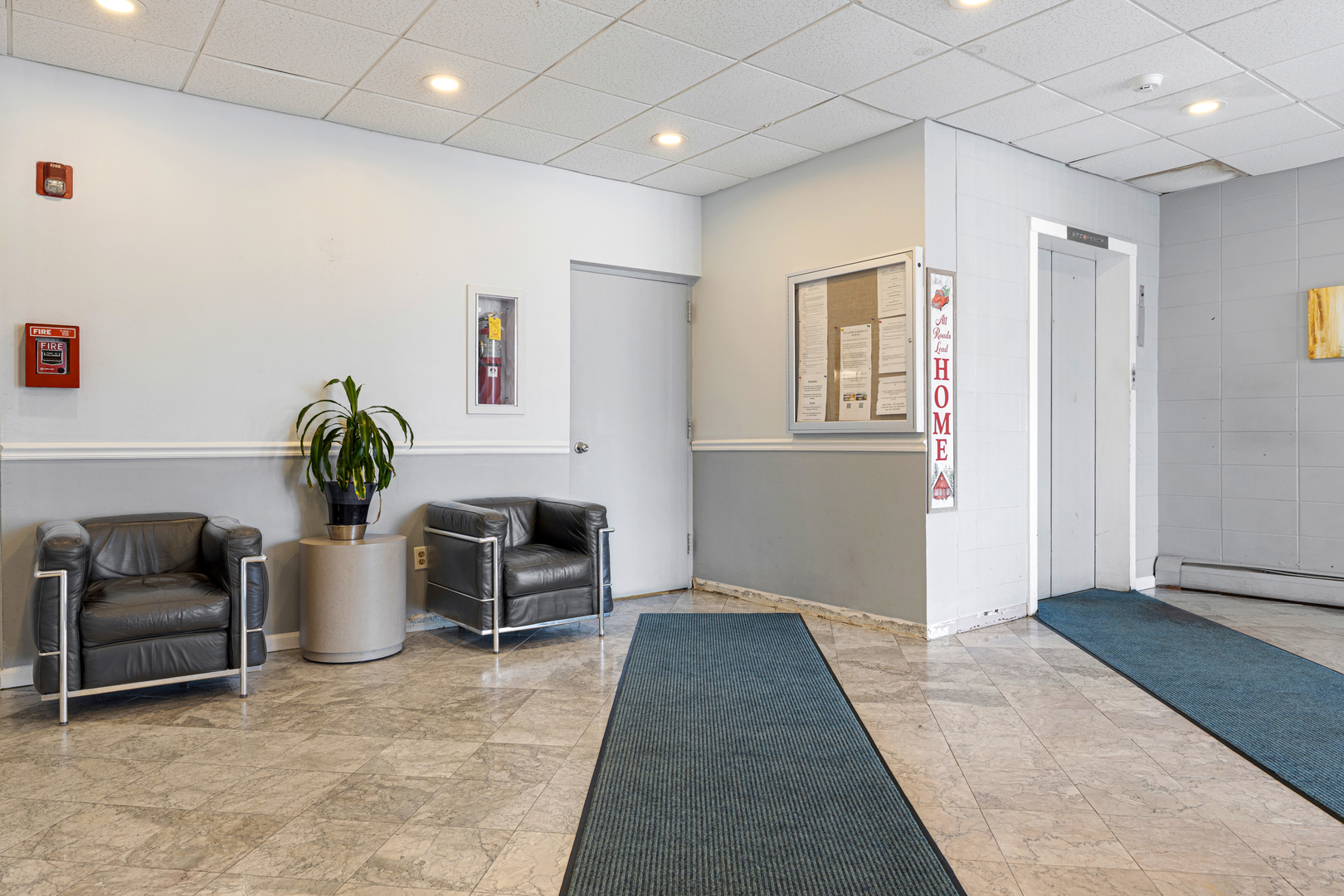 1043 South York Road, Unit 209 Bensenville, IL 60106 - Photo 20 of 21