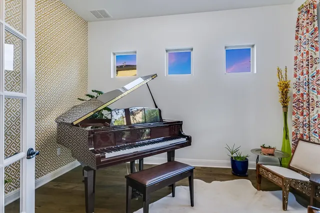 $10,000 | 2625 Arion Circle, Austin, TX 78730