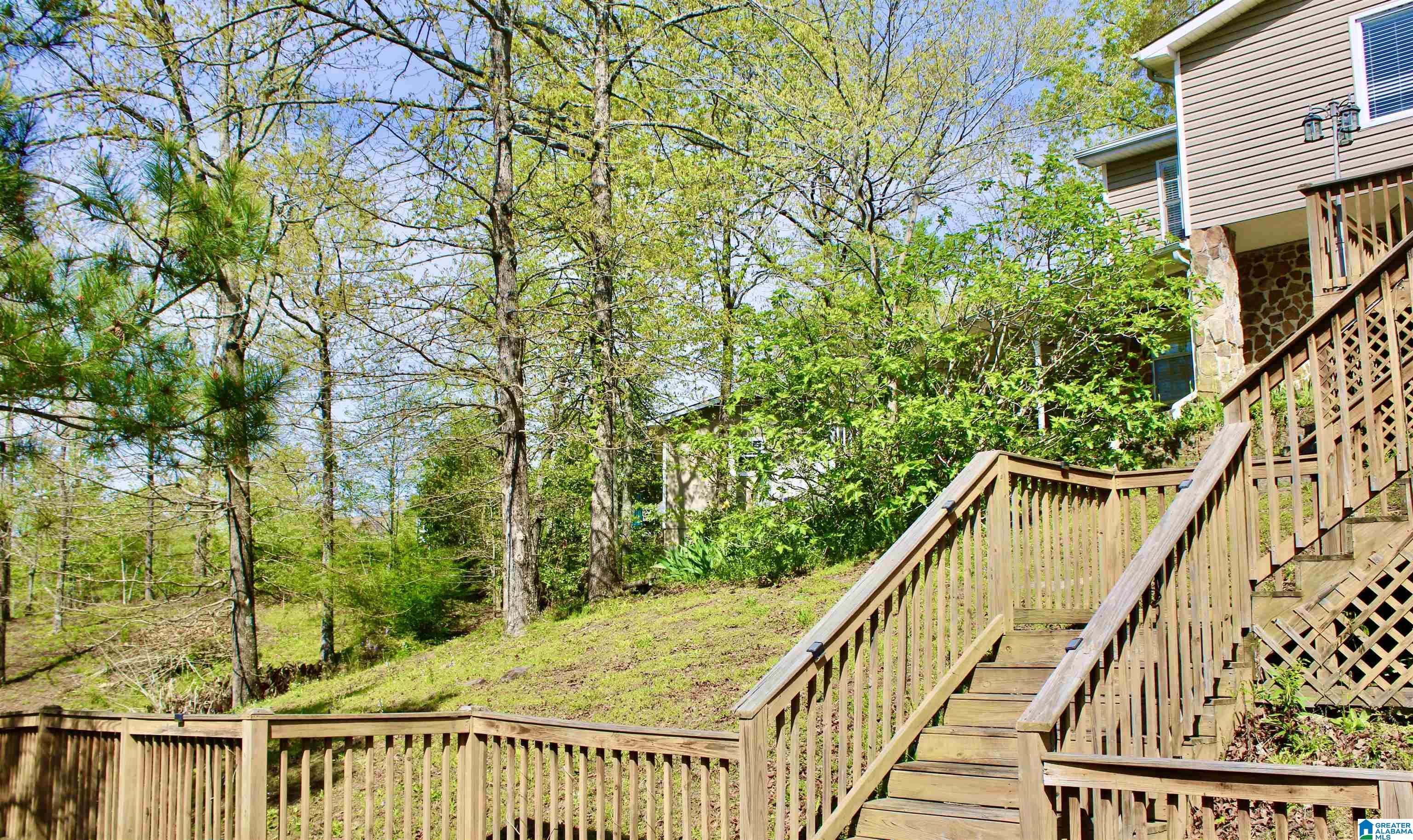 1645 Overlook Point Warrior, AL 35180 - Photo 16 of 44