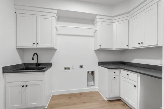 $799,900 | 1207 Cascata Trail, Huntertown, IN 46748