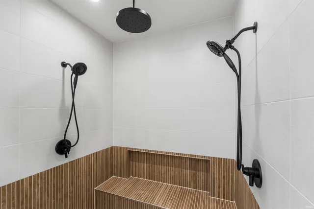 $799,900 | 1207 Cascata Trail, Huntertown, IN 46748