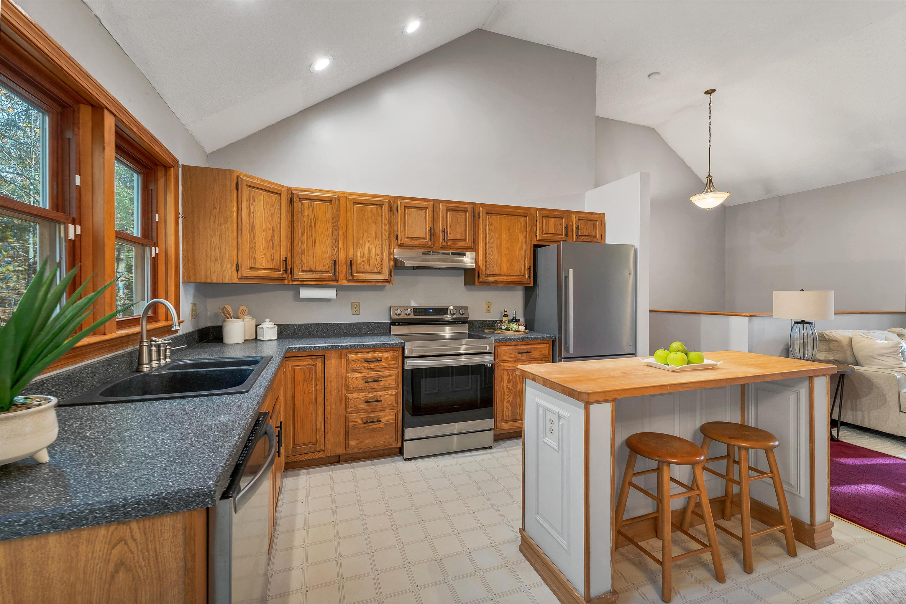 94 Mt Delight Road Deerfield, NH 03037 - Photo 18 of 57