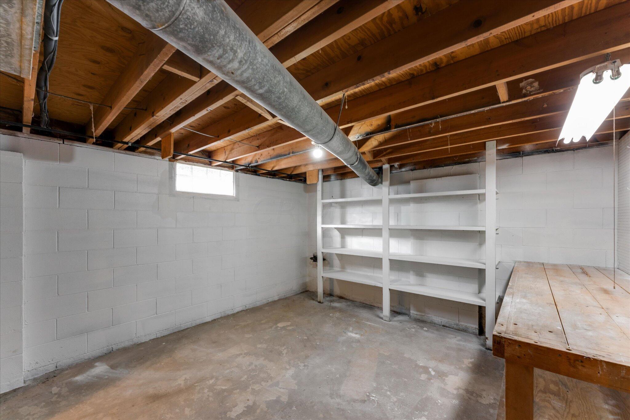 2149 Brookfield Road Columbus, OH 43229 - Photo 32 of 41 29-dsc04146-dsc04148