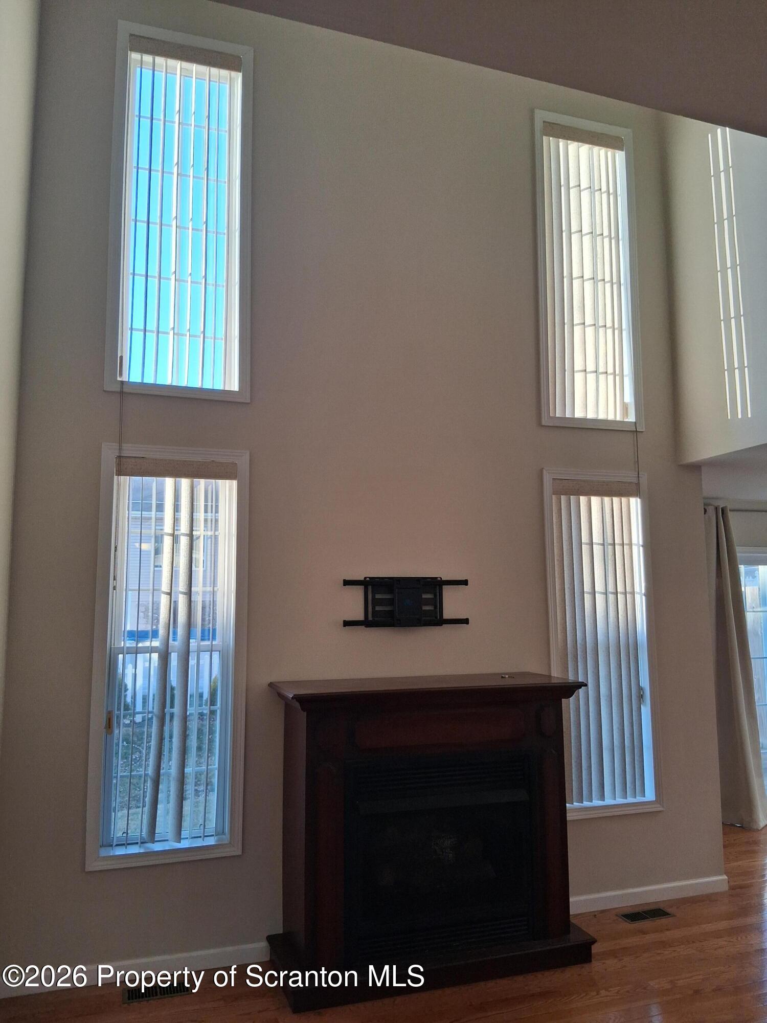 512 South Keyser Avenue Scranton, PA 18504 - Photo 11 of 42 a view of an entryway with wooden floor