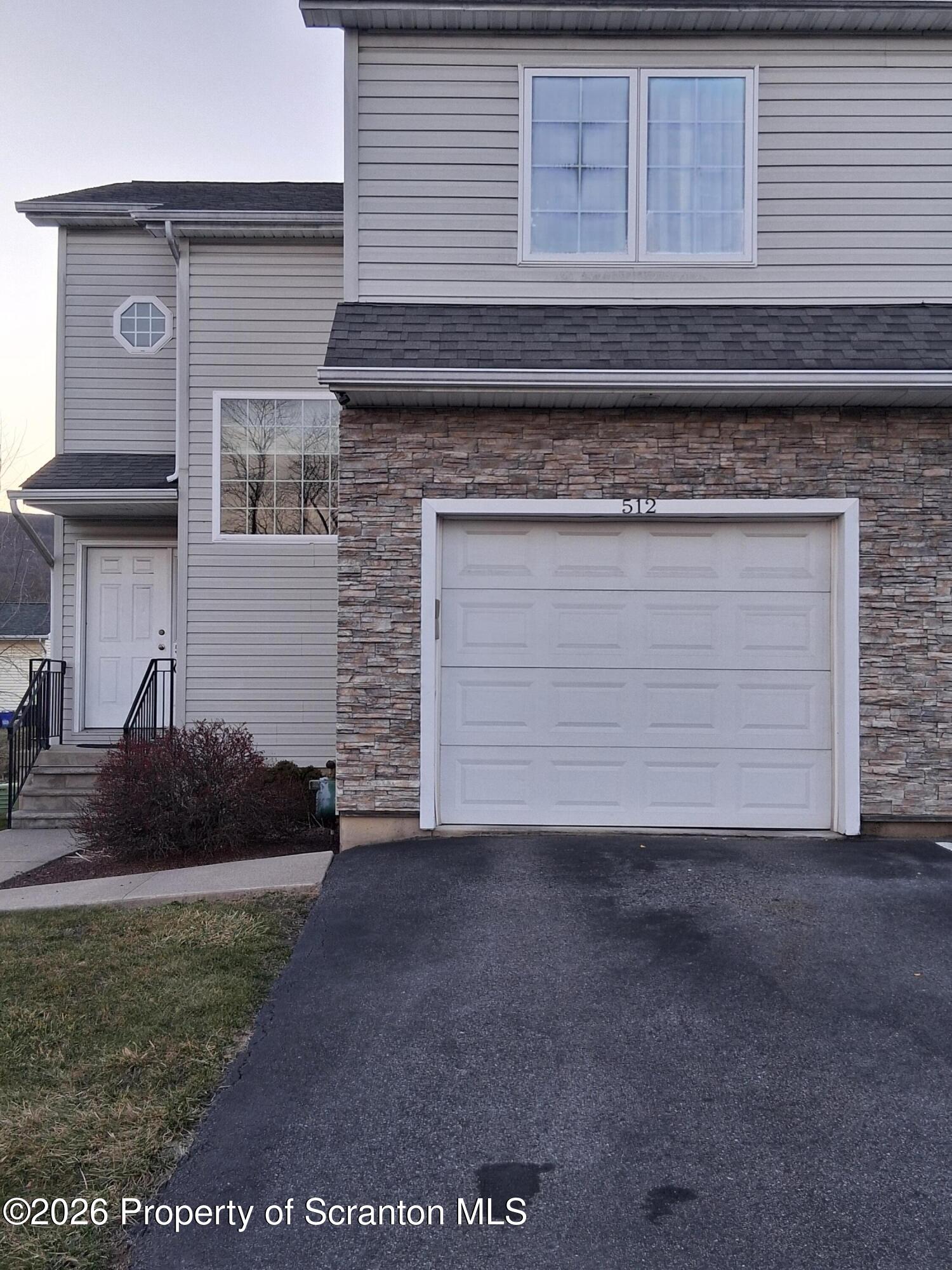 512 South Keyser Avenue Scranton, PA 18504 - Photo 3 of 42 a front view of a house