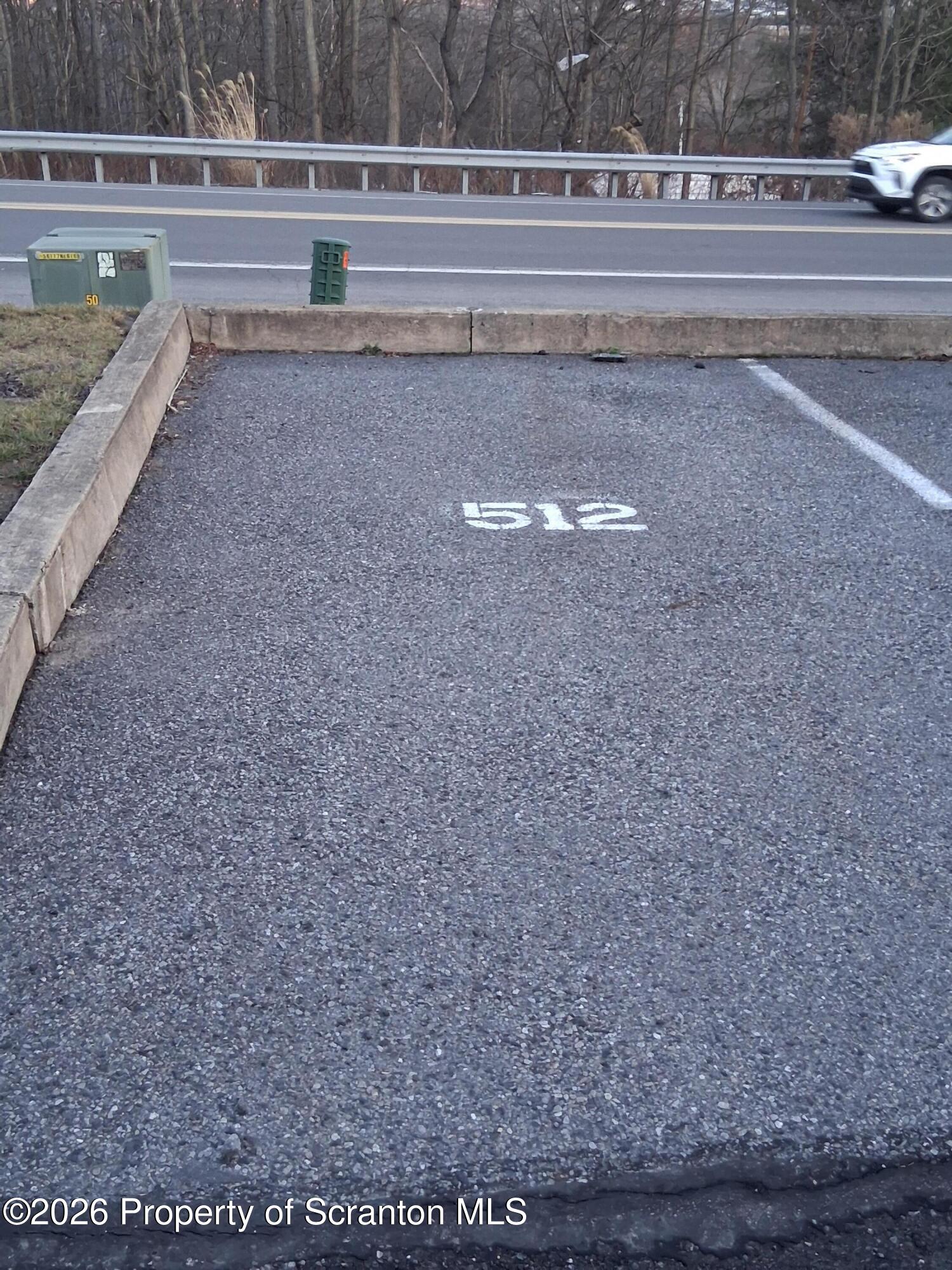 512 South Keyser Avenue Scranton, PA 18504 - Photo 6 of 42 a view of entryway