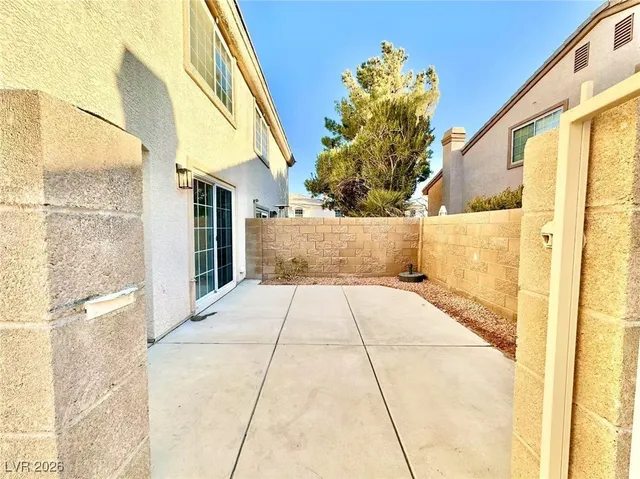 $1,950 | 1616 Coyote Run Drive, Henderson, NV 89014