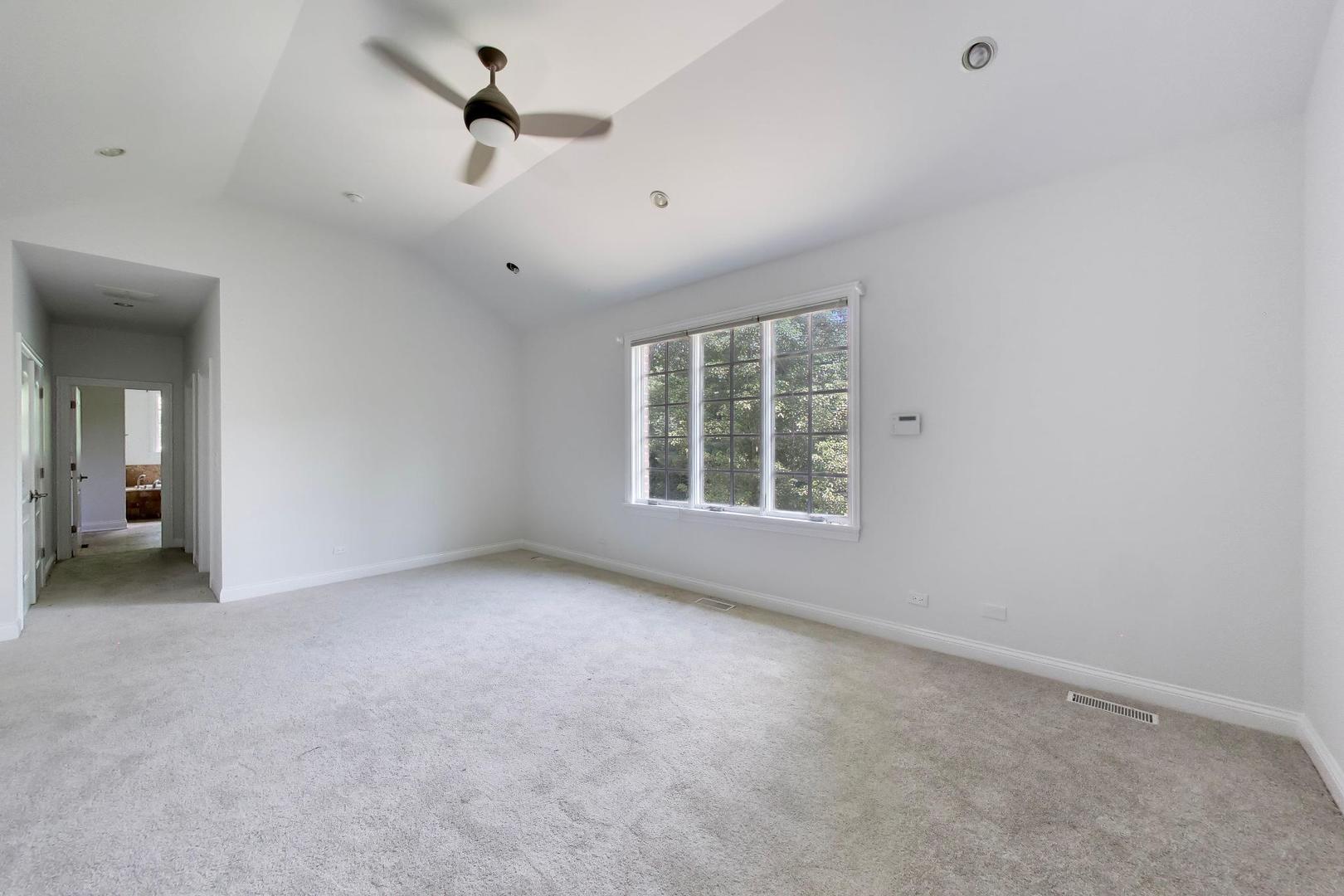 73 Locust Road Winnetka, IL 60093 - Photo 24 of 44