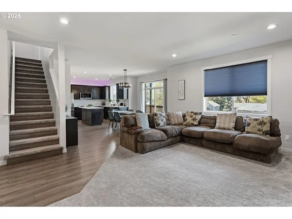$639,000 | 6635 Larissa Lane, Gladstone, OR 97027