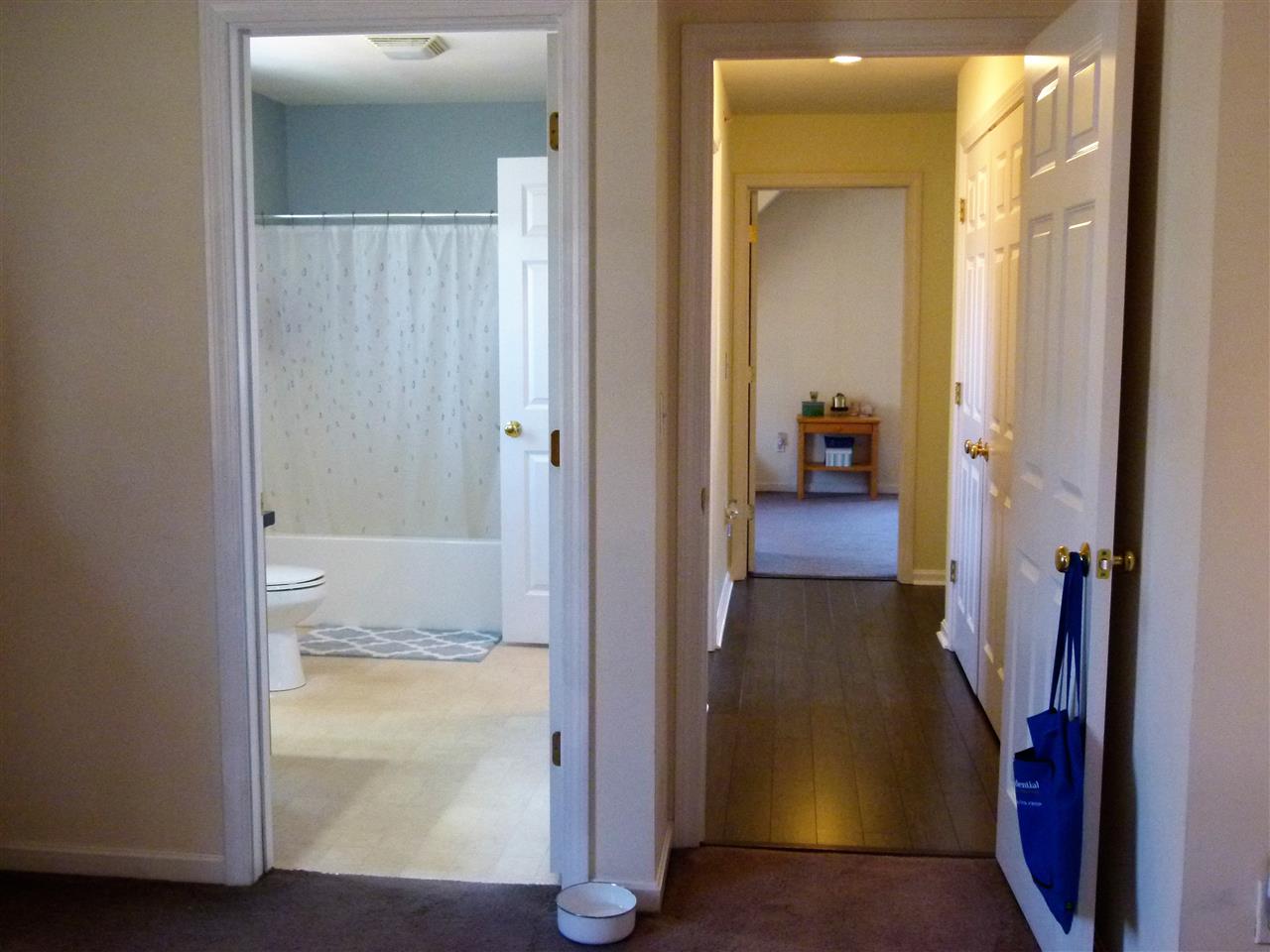 721 Mammoth Road, Unit 13 Manchester, NH 03104 - Photo 13 of 19