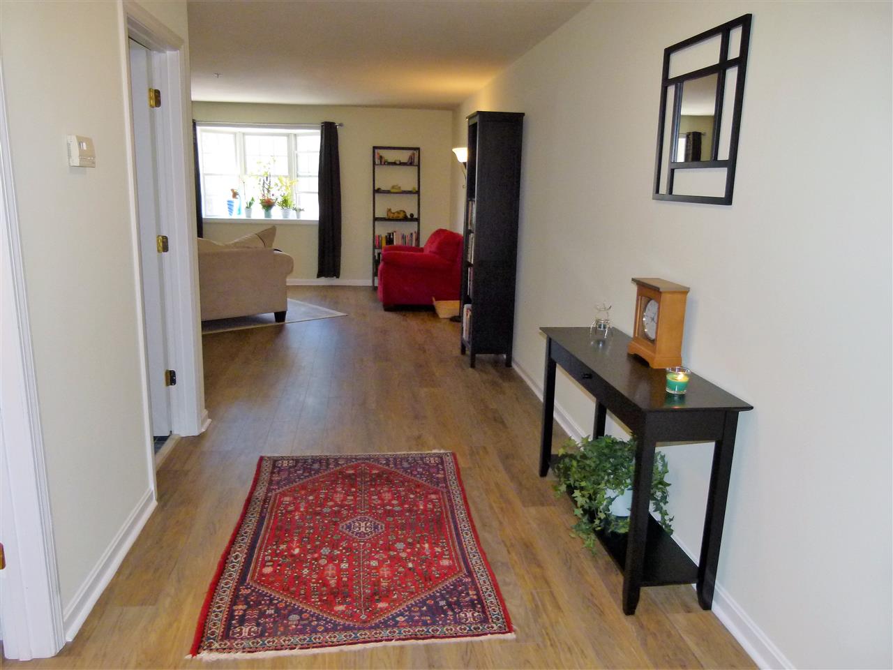 721 Mammoth Road, Unit 13 Manchester, NH 03104 - Photo 3 of 19