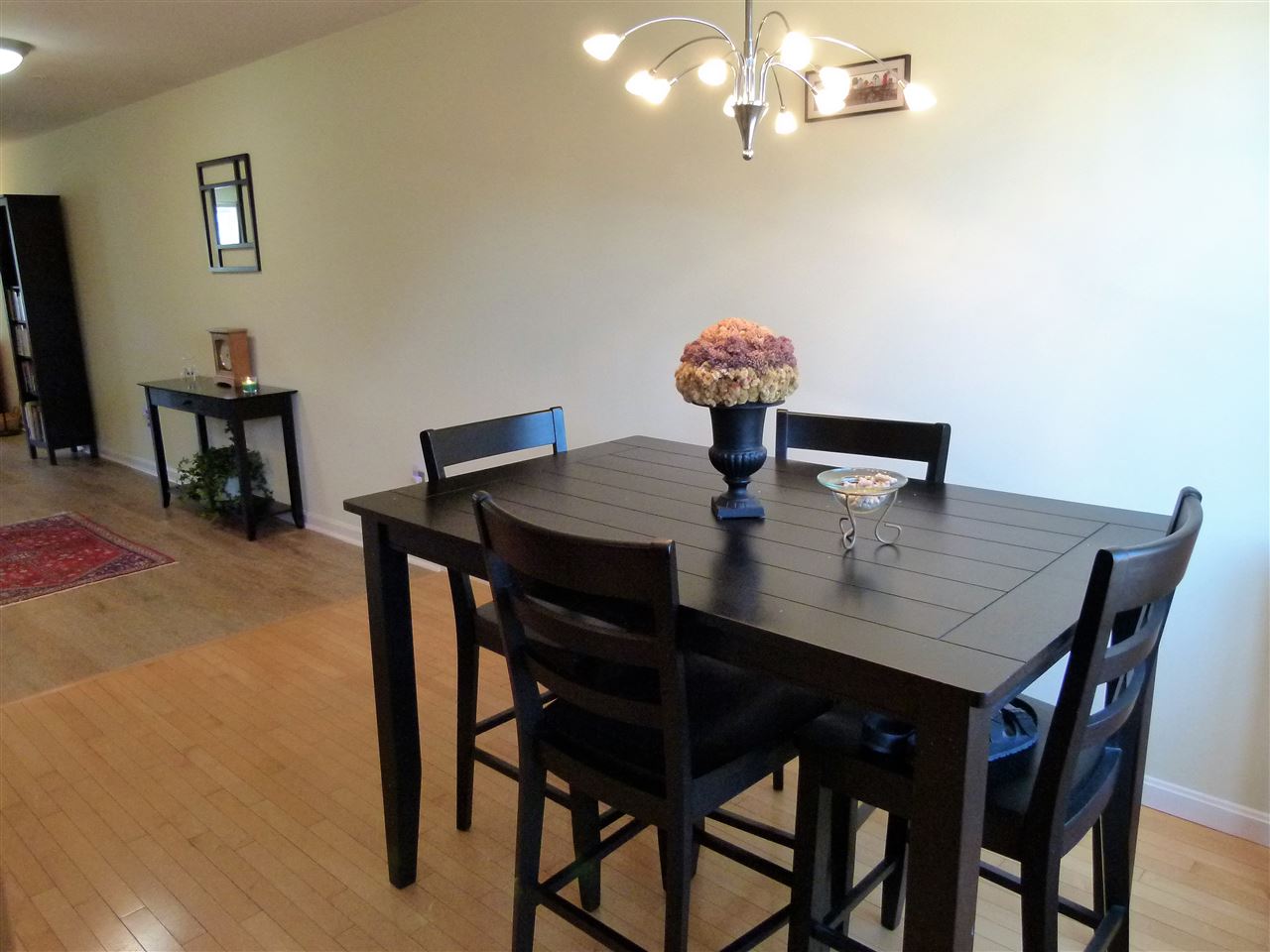 721 Mammoth Road, Unit 13 Manchester, NH 03104 - Photo 6 of 19