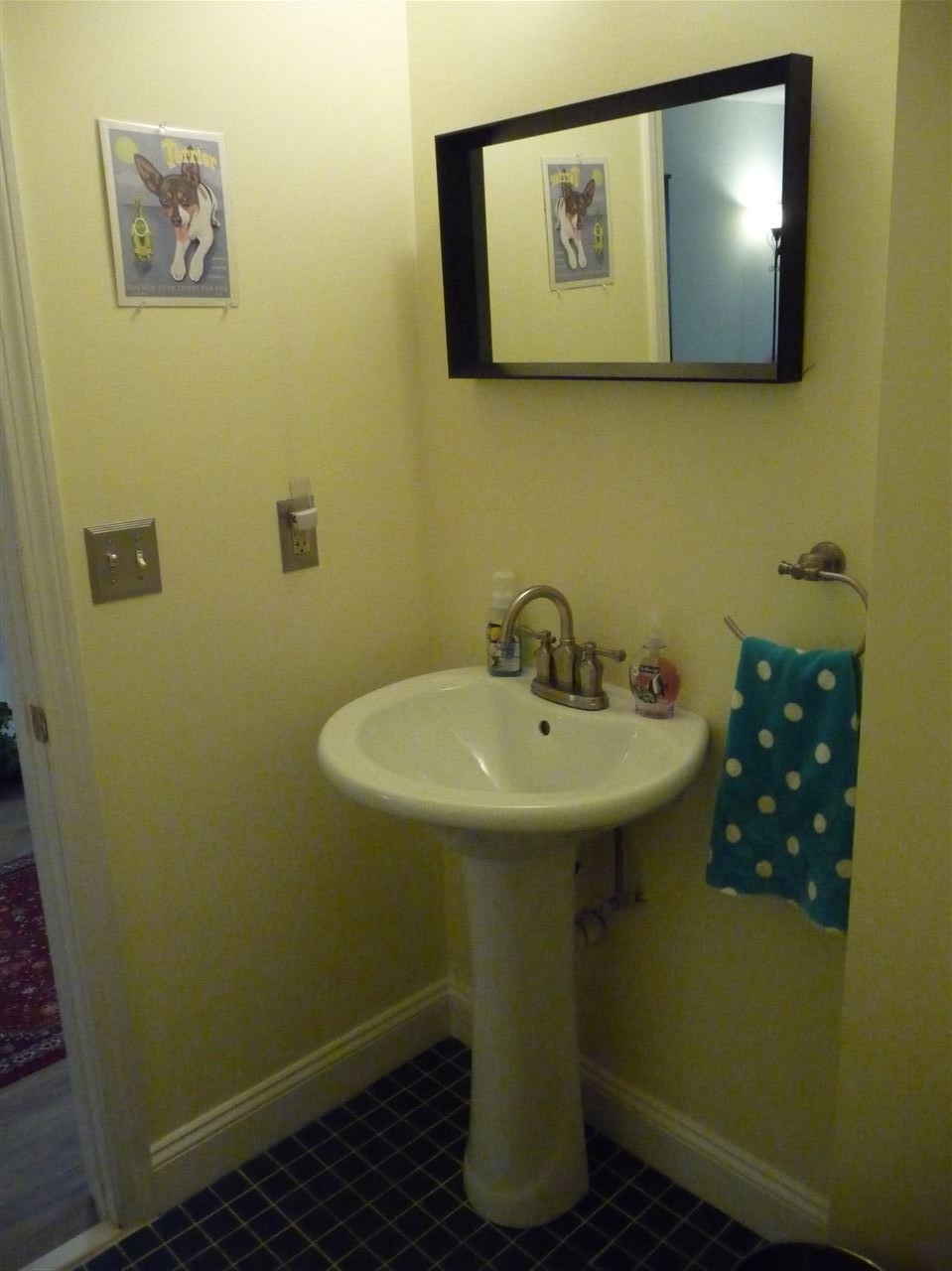 721 Mammoth Road, Unit 13 Manchester, NH 03104 - Photo 10 of 19