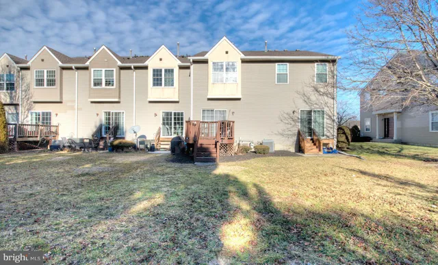 $230,000 | 49 Winterberry Court, Glassboro, NJ 08028