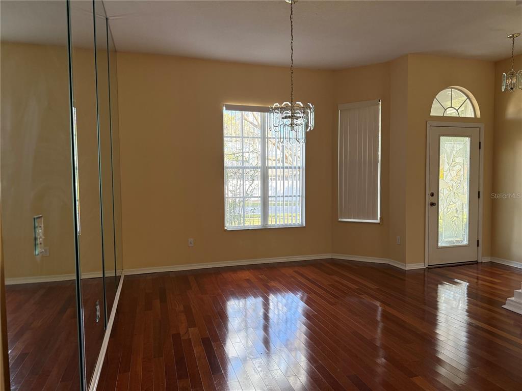 18230 Dolly Brook Lane Lutz, FL 33549 - Photo 4 of 35