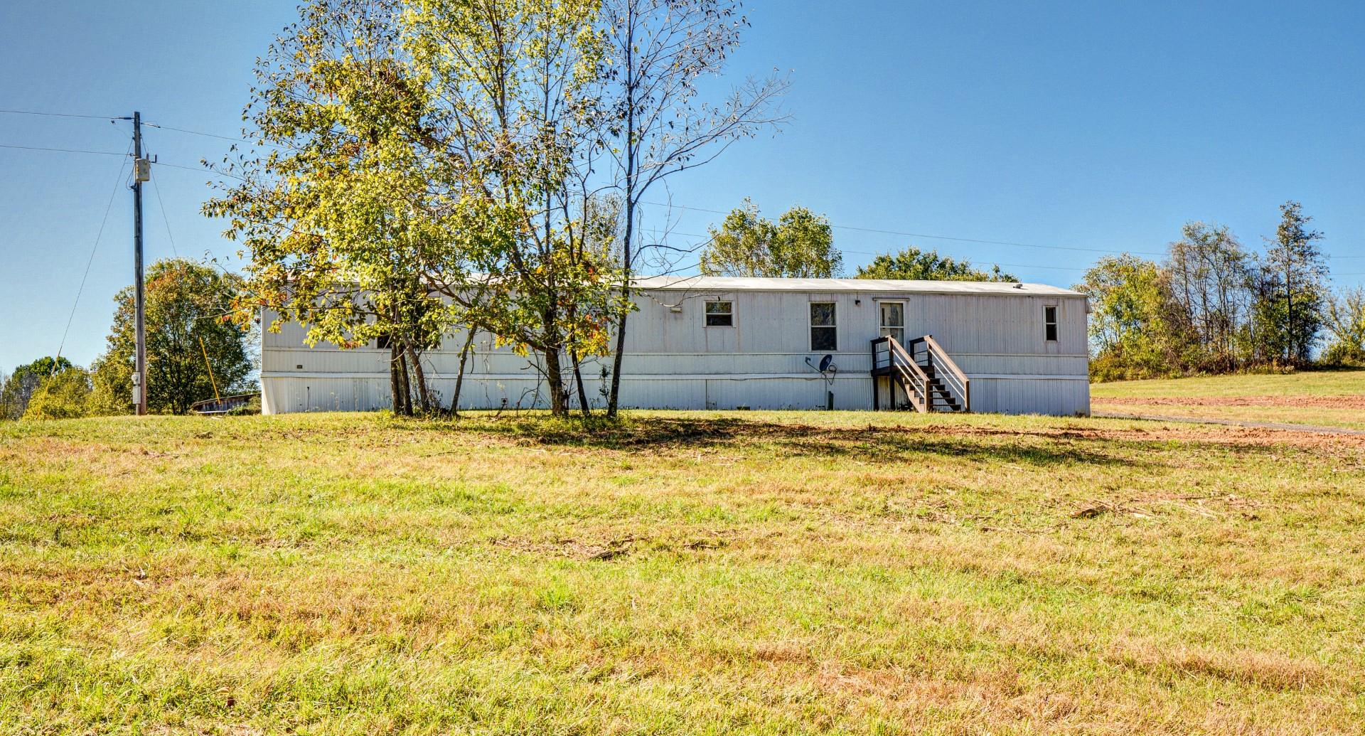5780 Watkins Ford Road Southside, TN 37171 - Photo 1 of 30 Gallery Image 1