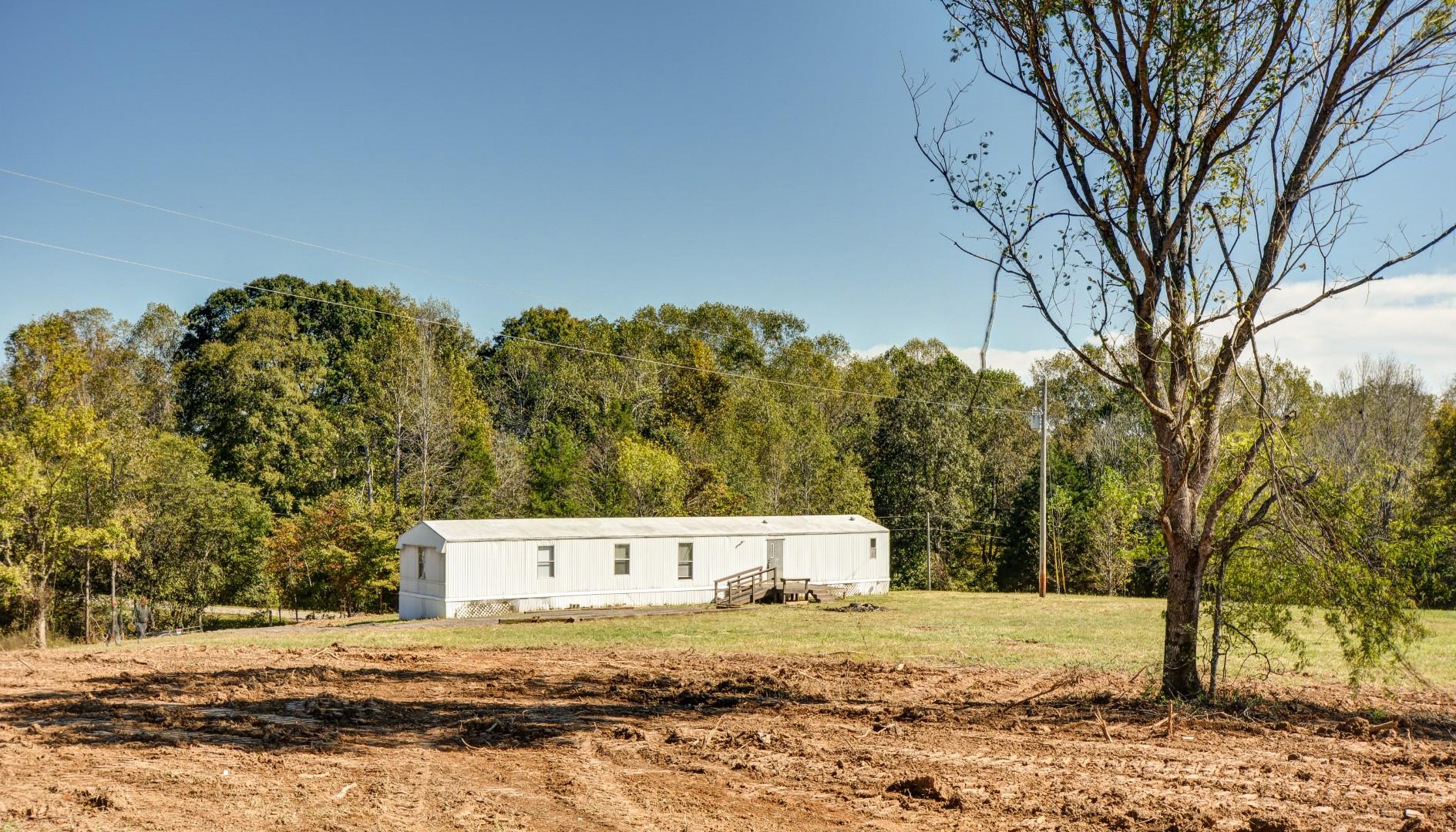 5780 Watkins Ford Road Southside, TN 37171 - Photo 5 of 30 Gallery Image 5