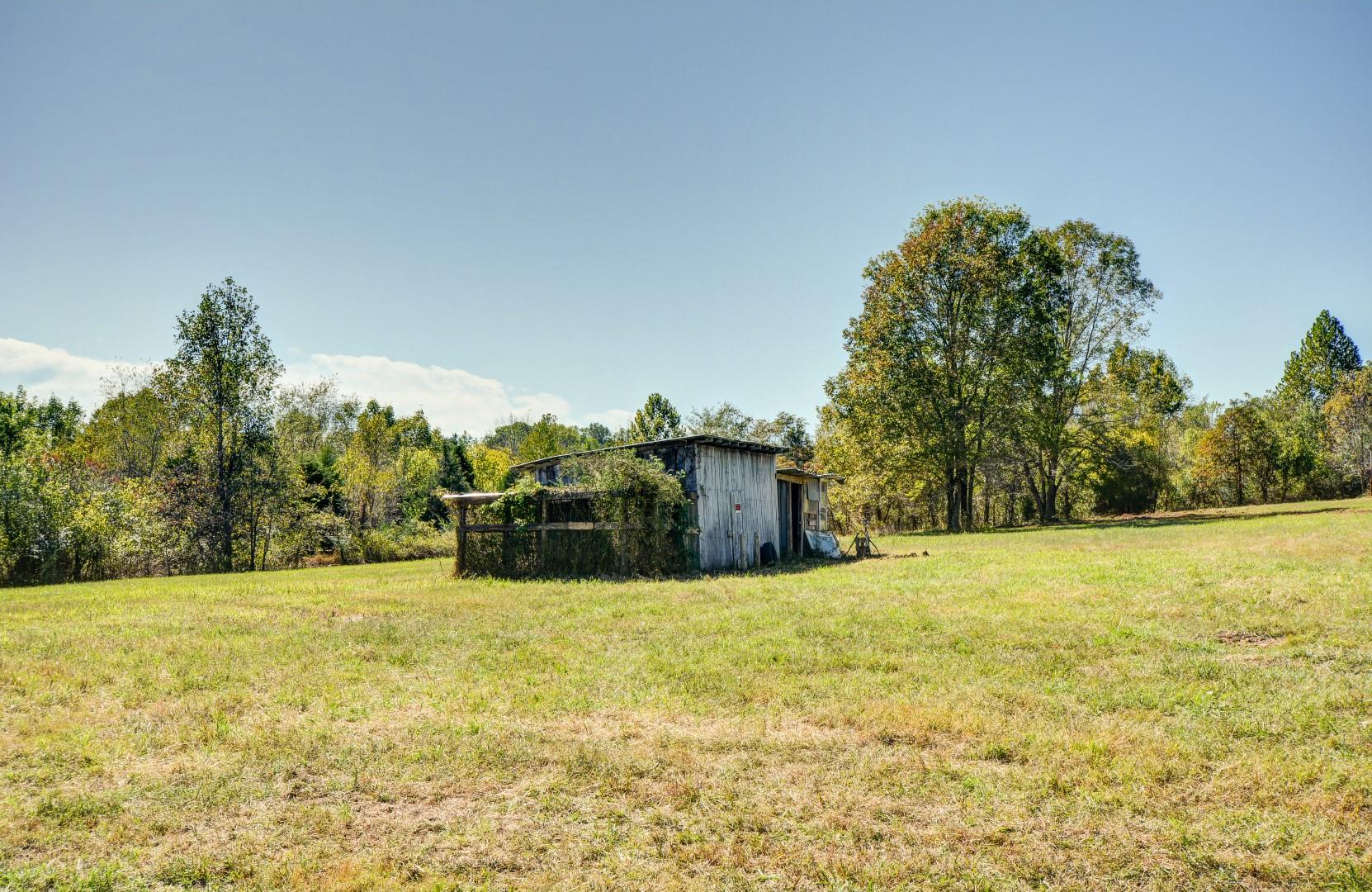 5780 Watkins Ford Road Southside, TN 37171 - Photo 7 of 30 Gallery Image 7