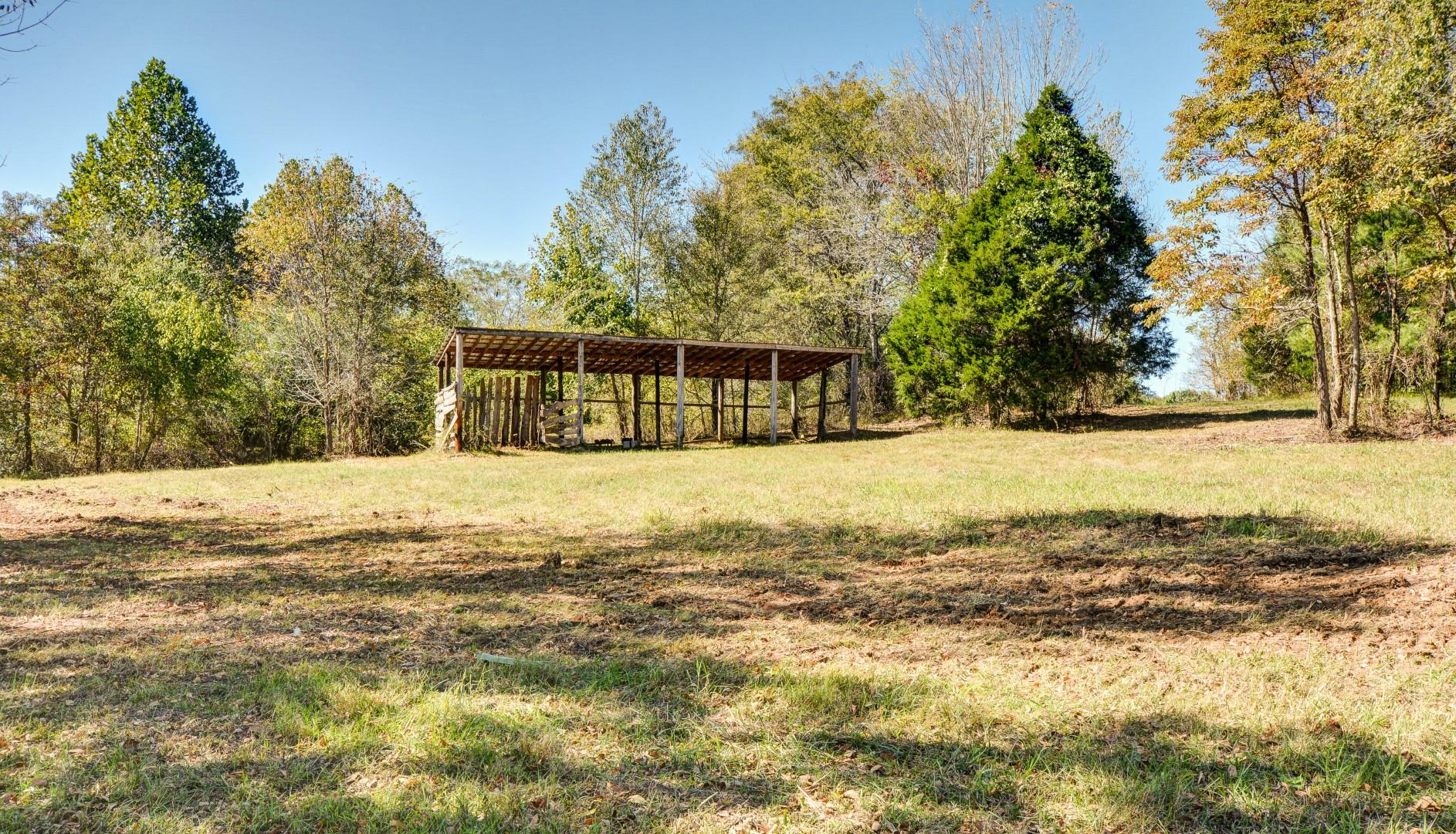 5780 Watkins Ford Road Southside, TN 37171 - Photo 9 of 30 Gallery Image 9