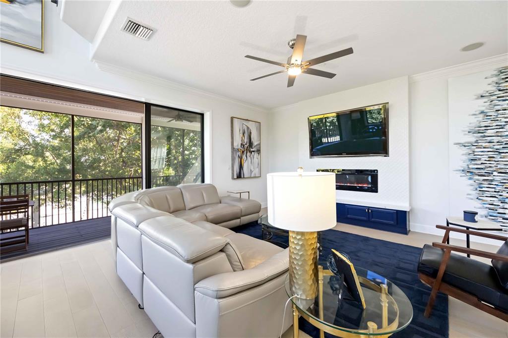 6322 Laguna Drive, Unit 1 Longboat Key, FL 34228 - Photo 14 of 70