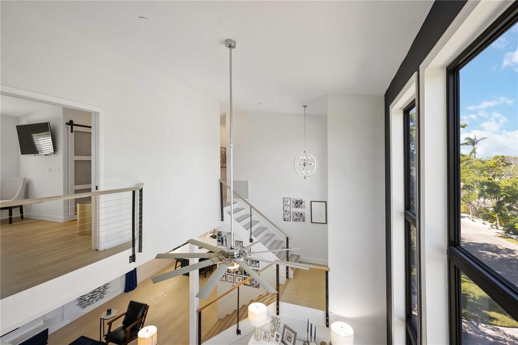 6322 Laguna Drive, Unit 1 Longboat Key, FL 34228 - Photo 22 of 70