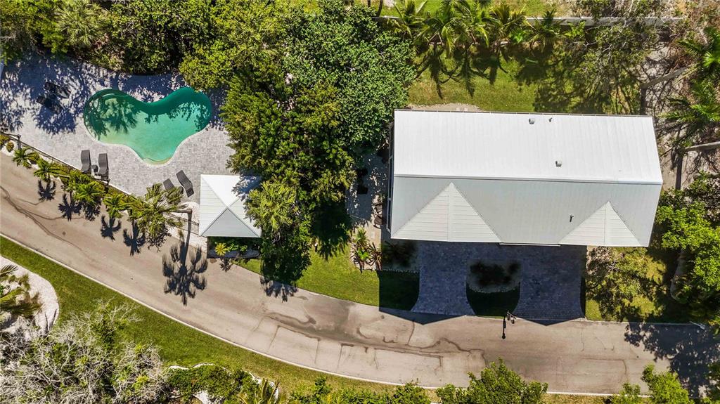 6322 Laguna Drive, Unit 1 Longboat Key, FL 34228 - Photo 61 of 70