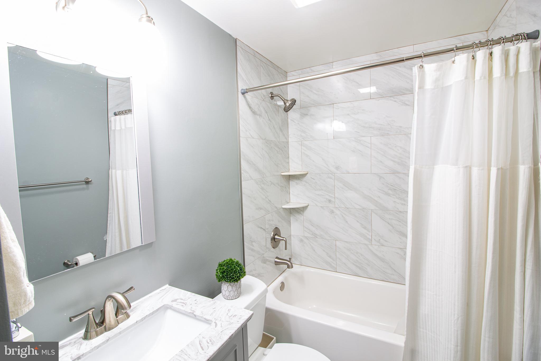 4116 Granby Road Woodbridge, VA 22193 - Photo 14 of 28 Bathroom lower level