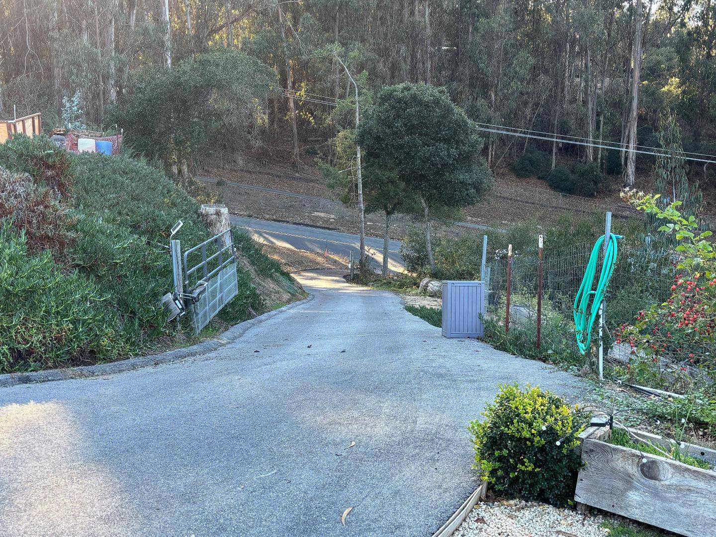 809 Maher Road Salinas, CA 93907 - Photo 2 of 17 a backyard of a house with lots of green space