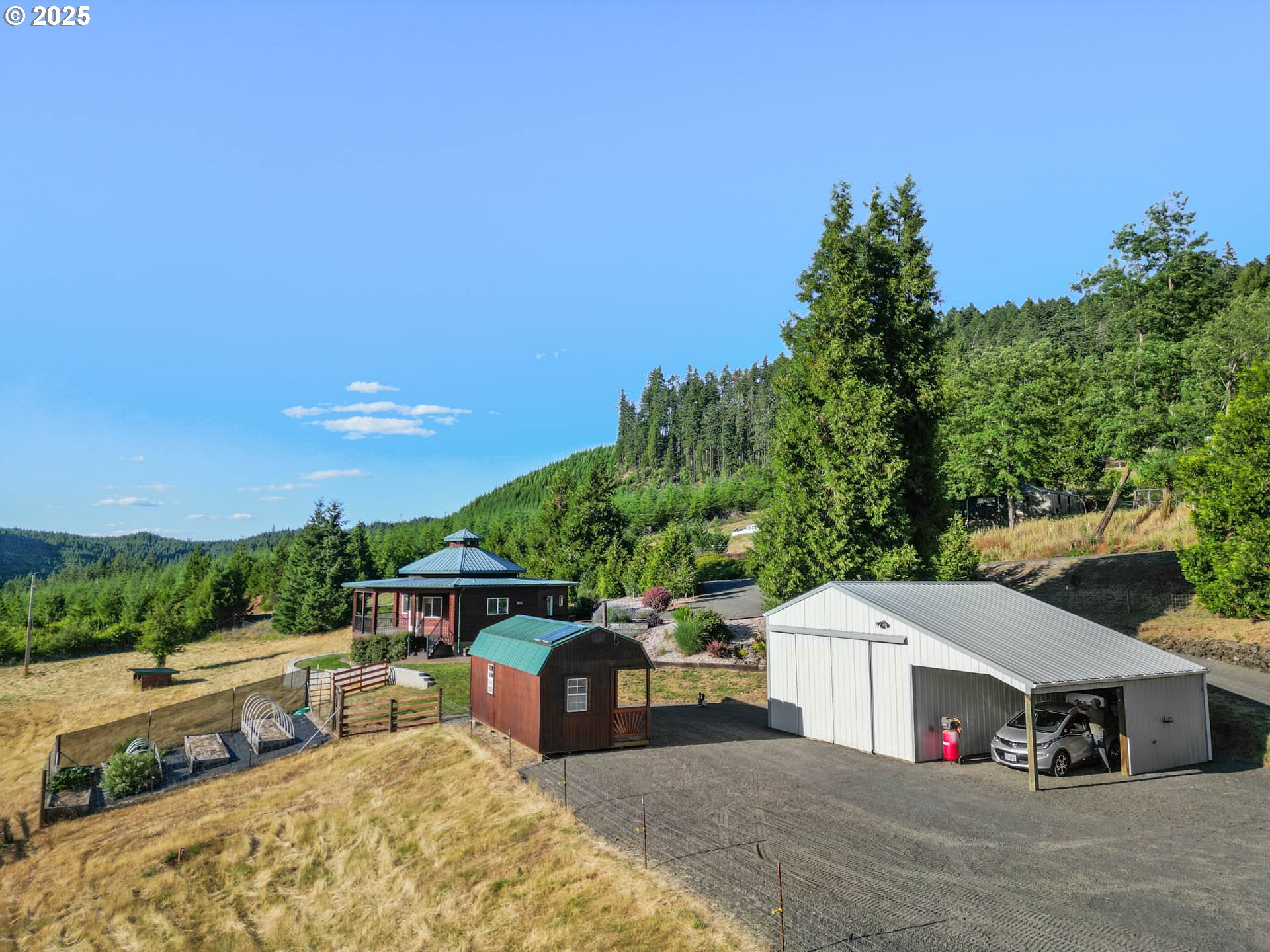 6477 Elkhead Road Yoncalla, OR 97499 - Photo 24 of 35