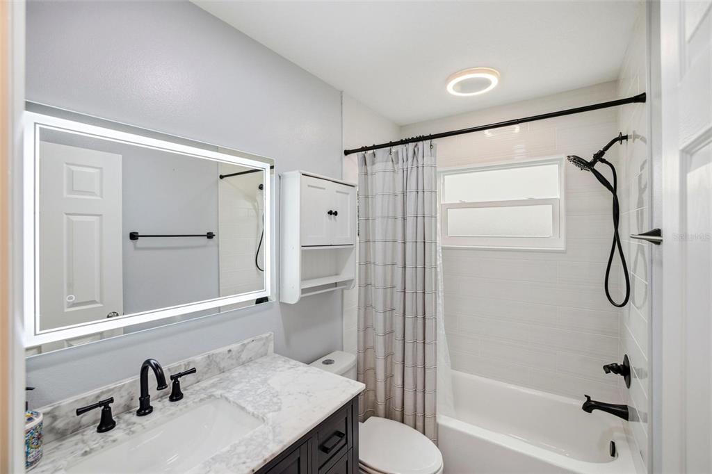 3945 Warren Street Sarasota, FL 34233 - Photo 26 of 41