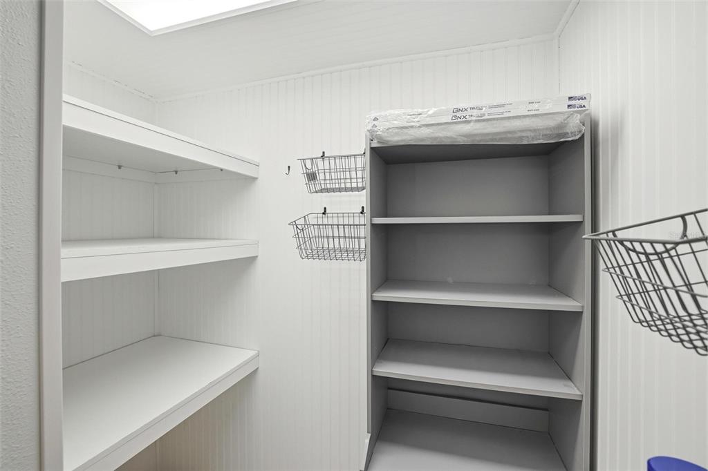 3945 Warren Street Sarasota, FL 34233 - Photo 30 of 41