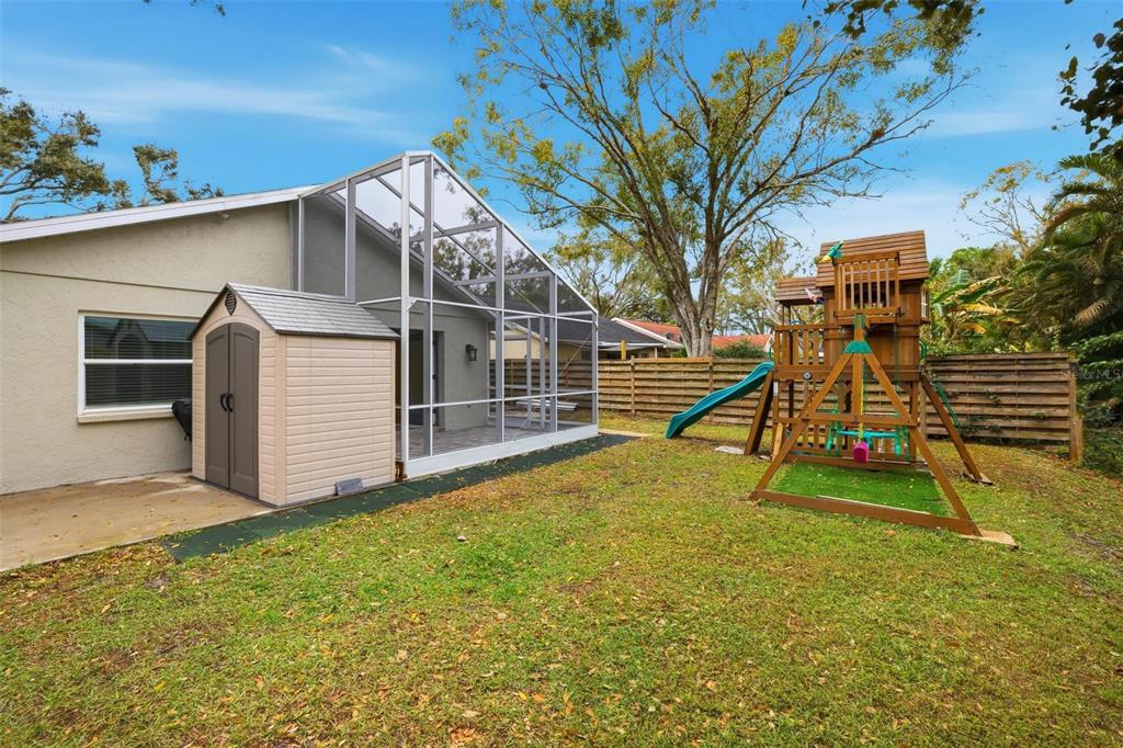 3945 Warren Street Sarasota, FL 34233 - Photo 34 of 41