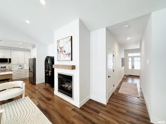 $359,500 | 620 West North Street, Mount Sterling, IL 62353