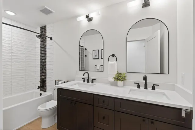 $640,000 | 9938 14th Circle Northeast, St. Michael, MN 55376