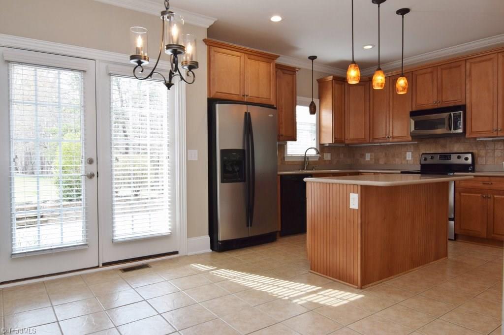 7876 Alcorn Road Oak Ridge, NC 27310 - Photo 7 of 17