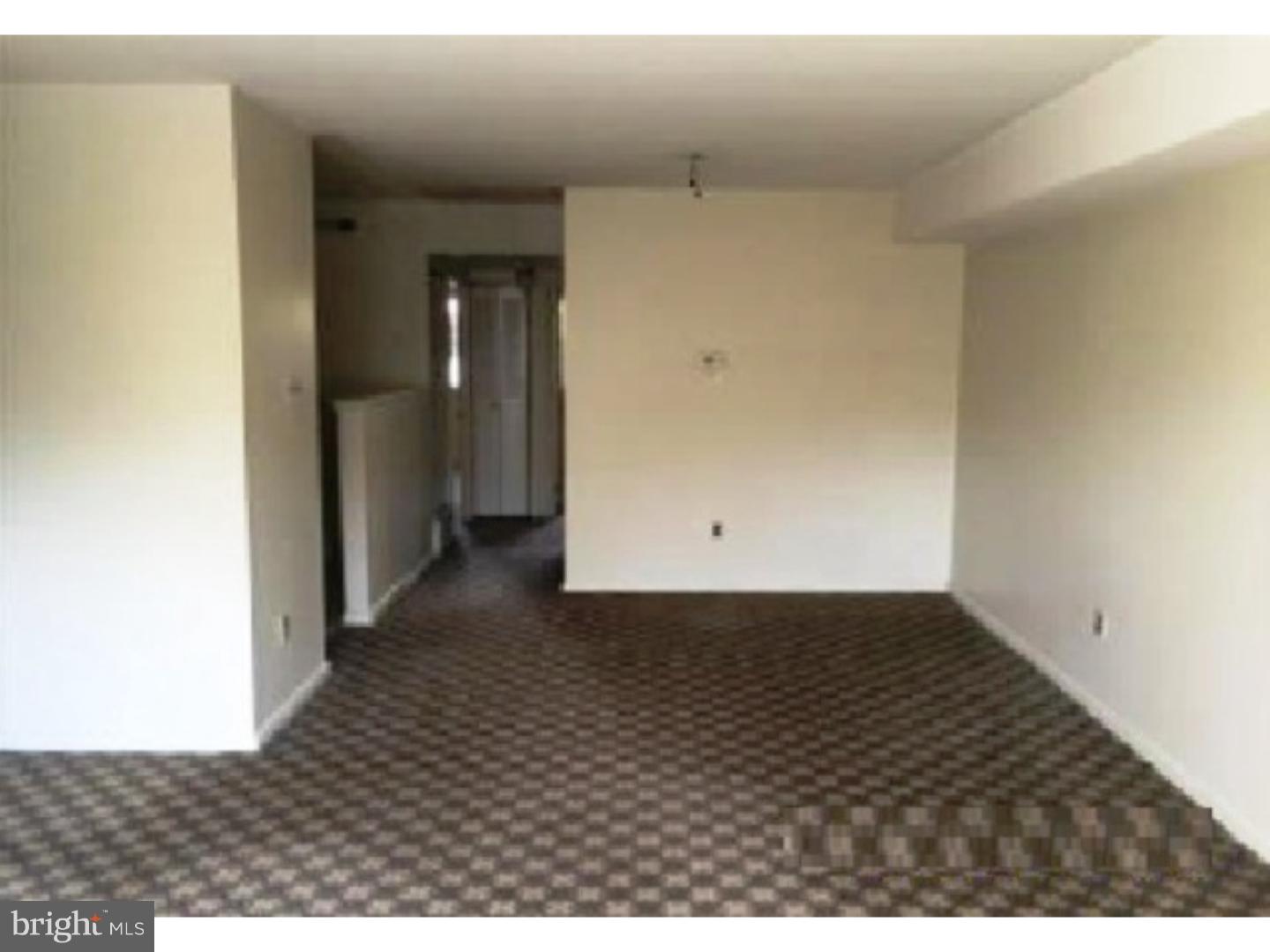 10851 Academy Road Philadelphia, PA 19154 - Photo 3 of 11