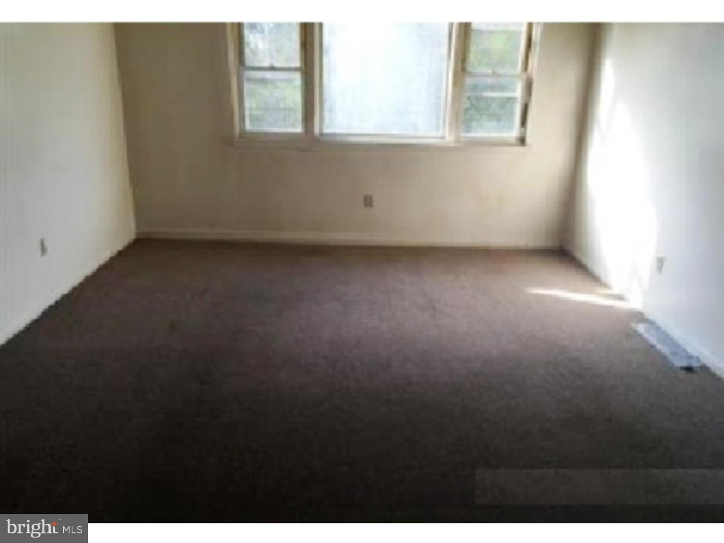 10851 Academy Road Philadelphia, PA 19154 - Photo 8 of 11