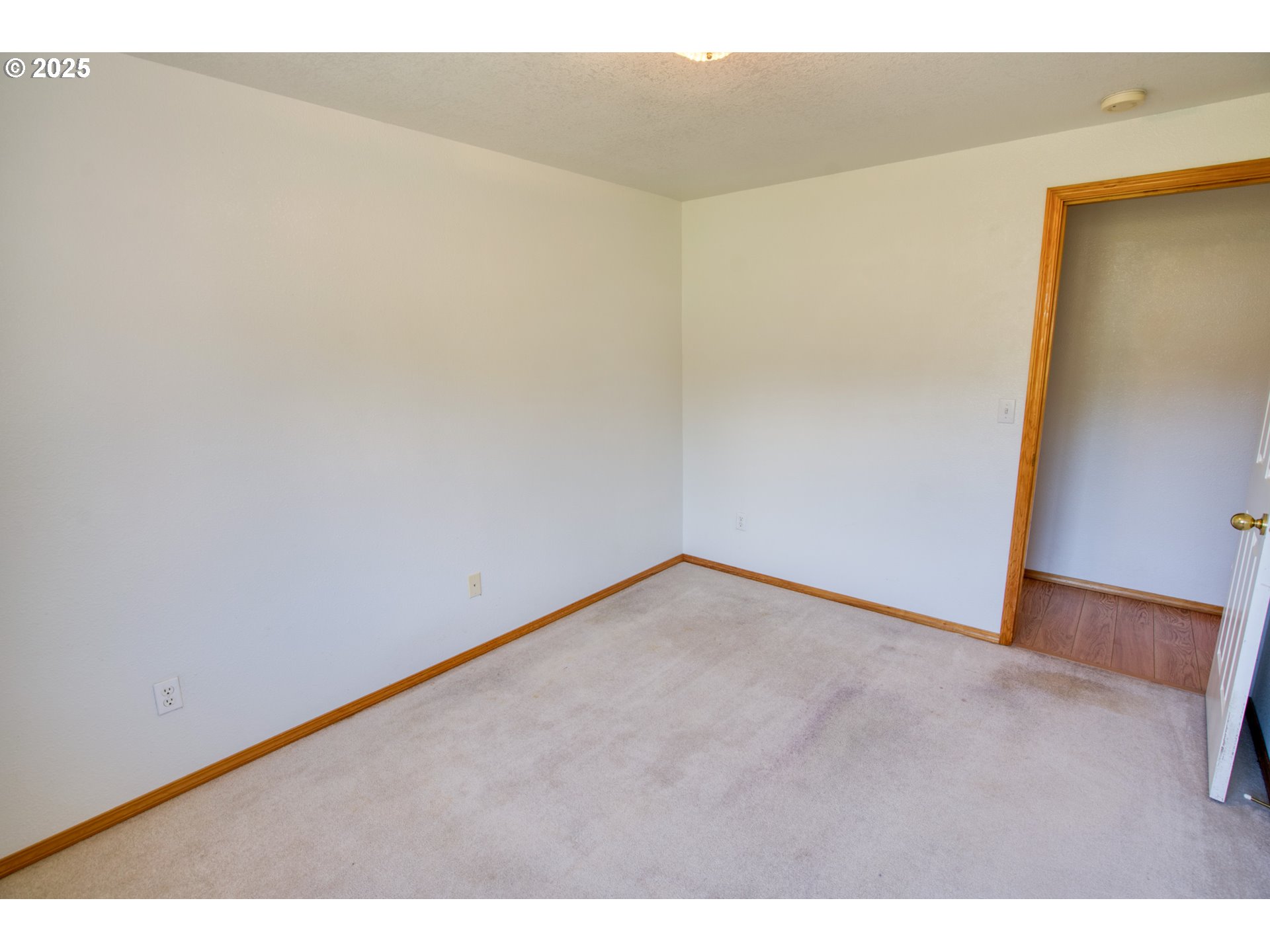 1413 Brislawn Loop Road White Salmon, WA 98672 - Photo 11 of 38 Gallery Image 11