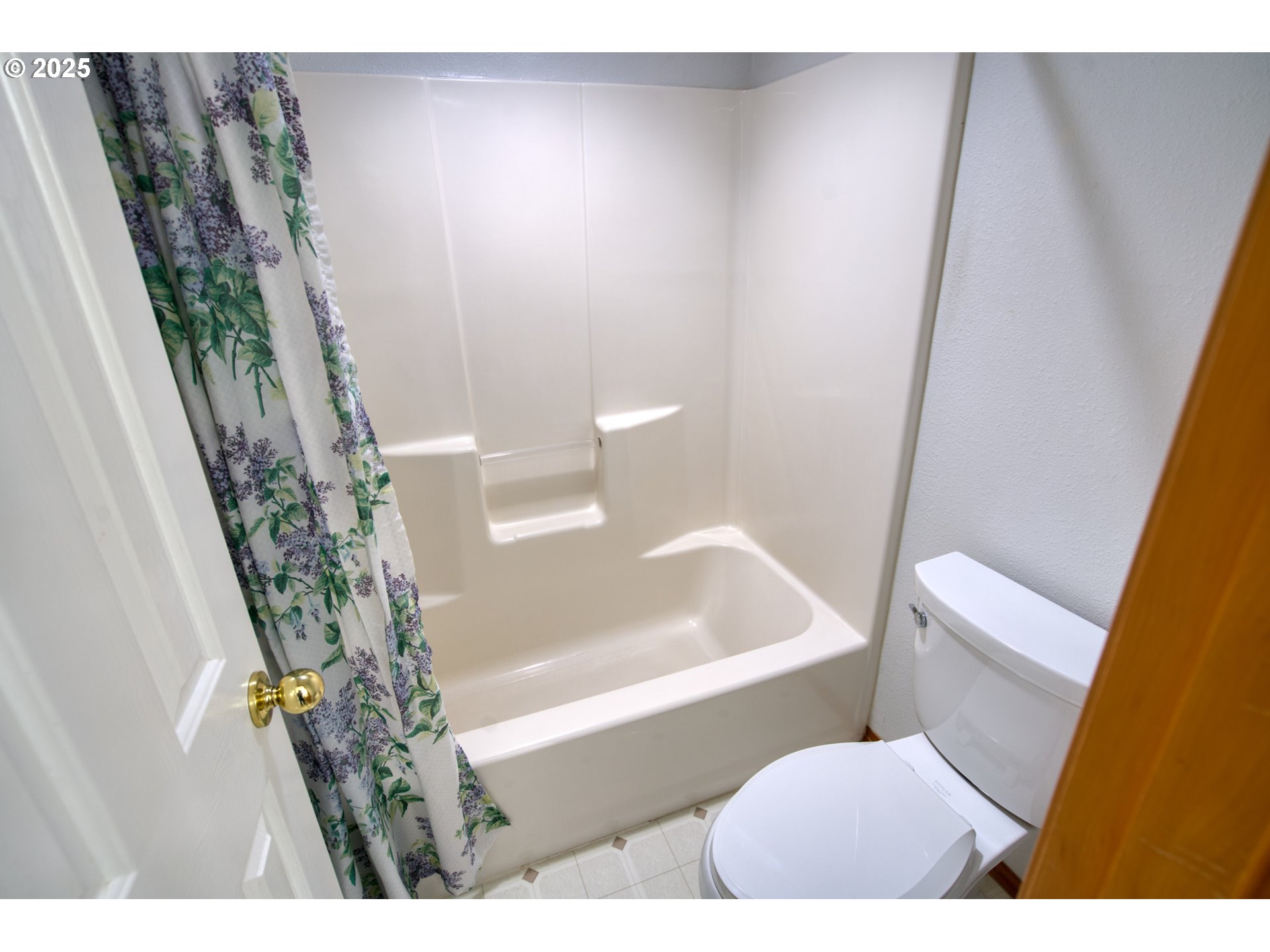 1413 Brislawn Loop Road White Salmon, WA 98672 - Photo 19 of 38 Gallery Image 19