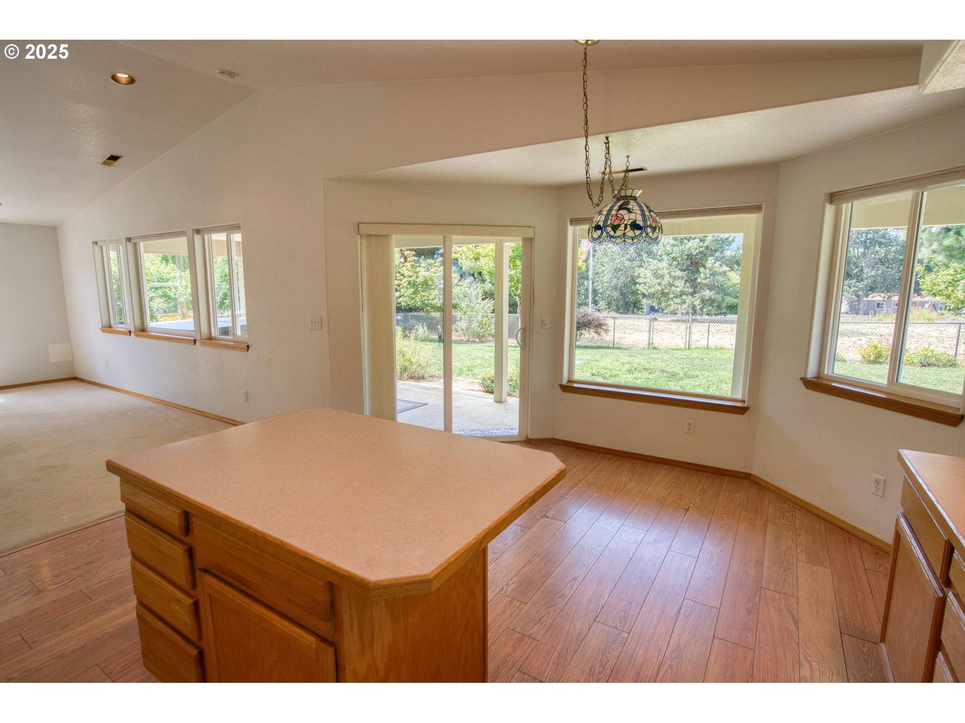 1413 Brislawn Loop Road White Salmon, WA 98672 - Photo 27 of 38 Gallery Image 27