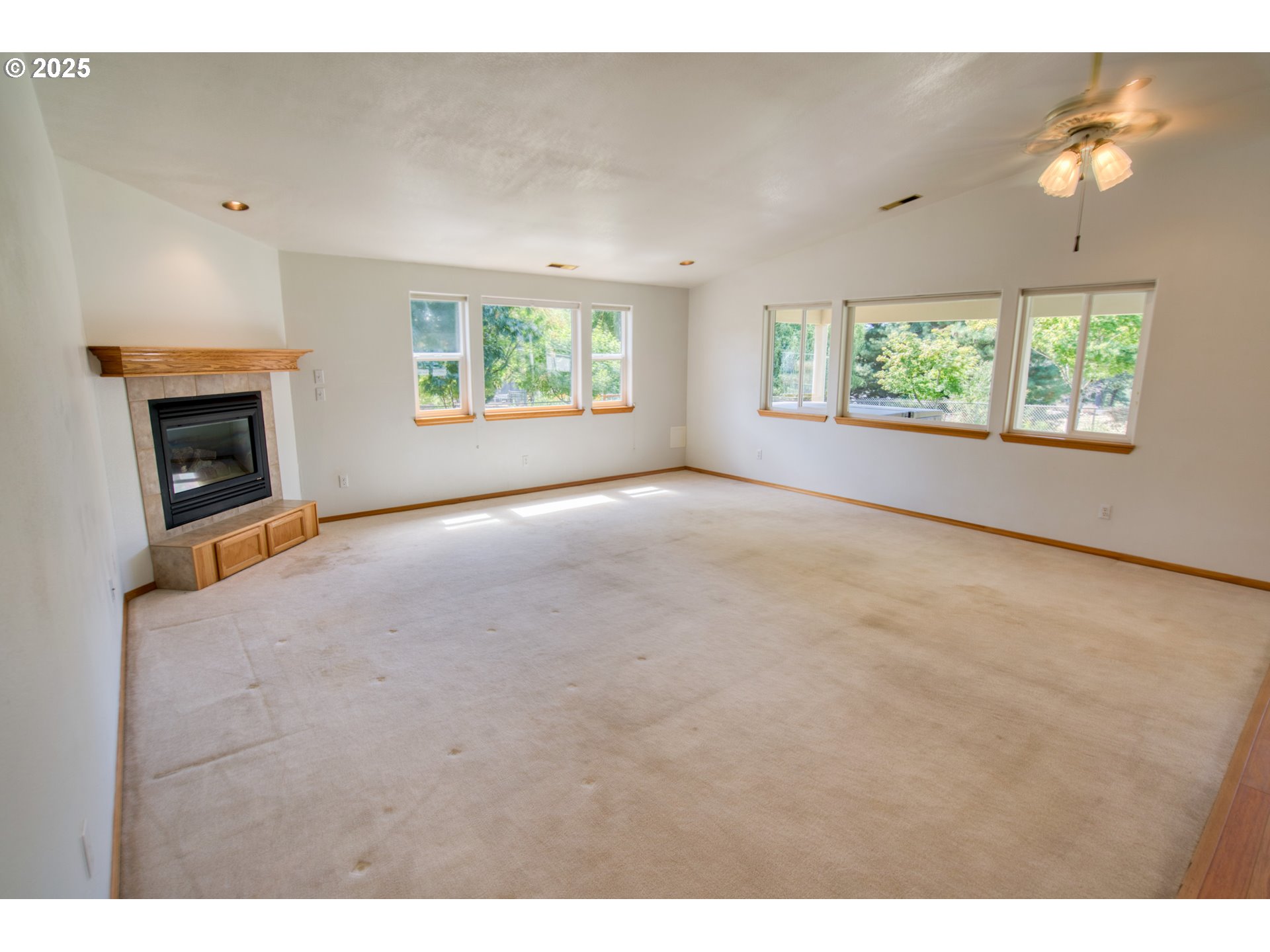 1413 Brislawn Loop Road White Salmon, WA 98672 - Photo 31 of 38 Gallery Image 31