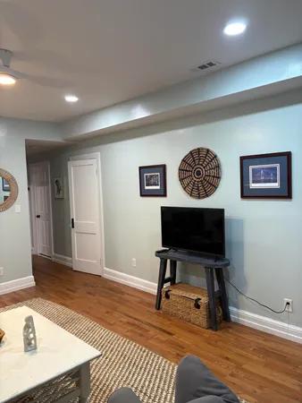 $3,000 | 133 Bogard Street, Unit A, Charleston, SC 29403